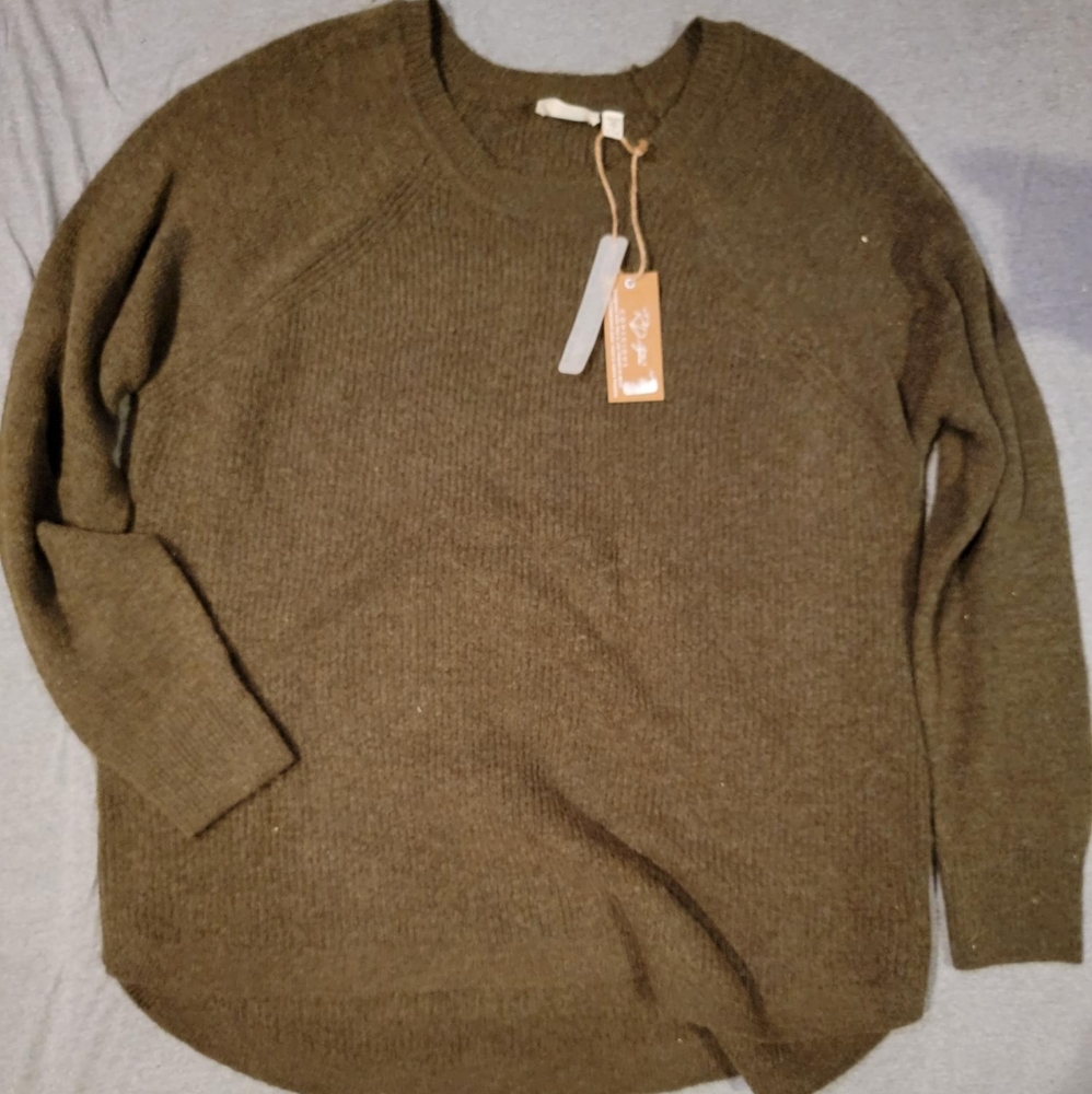 RD Style Sweater XXL NWT